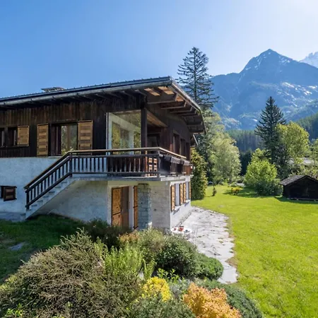 Family With Amazing View On Mont Blanc *