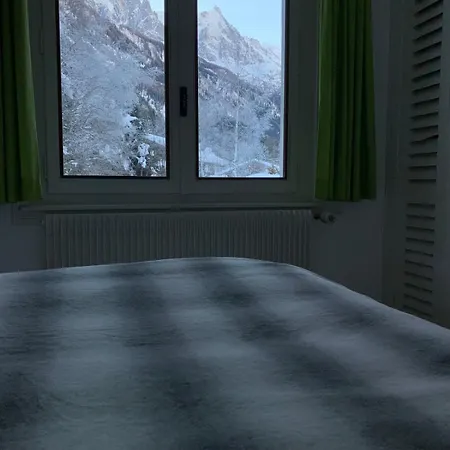 Spacious Cosy Chalet With Views Of Mont Blanc
